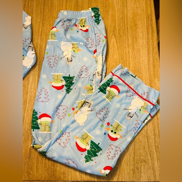 NWT NEW Star Wars Mandolorian Baby Yoda Christmas unisex Pajama Set-youth 8/10 - Picture 5 of 5